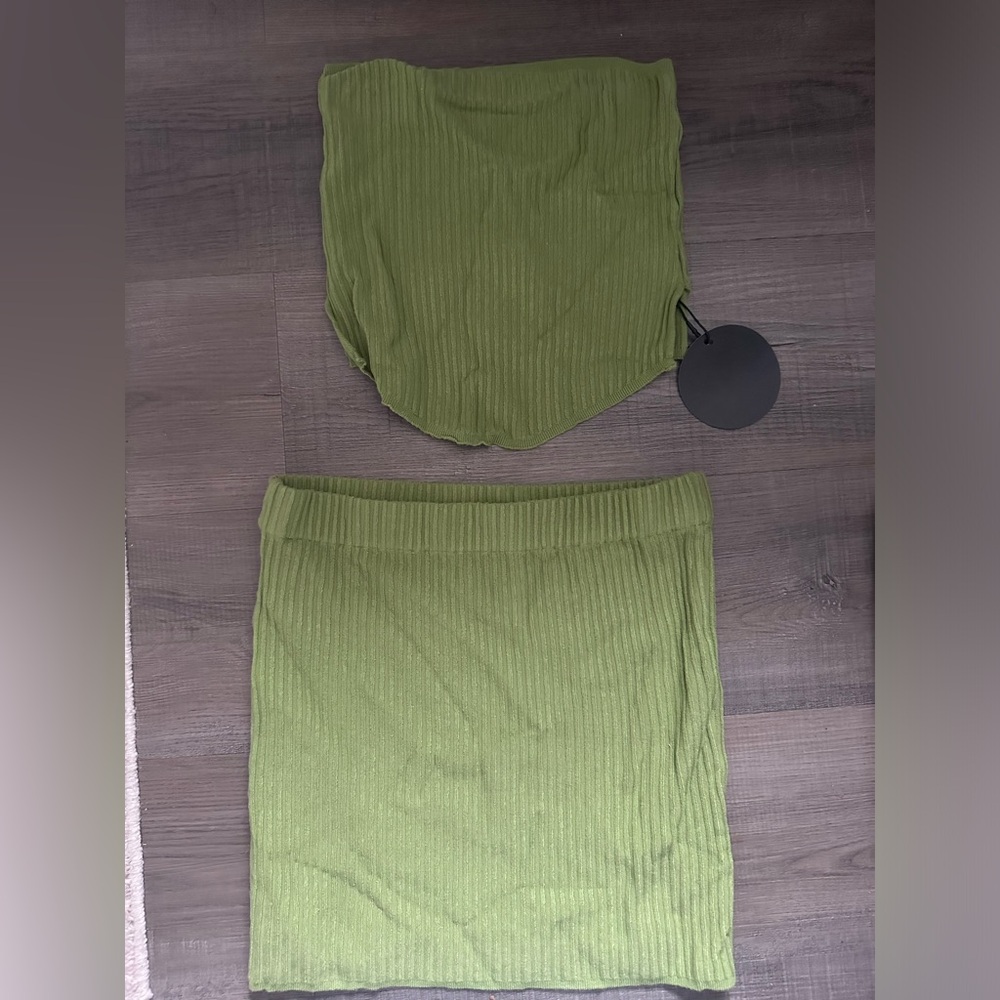 NWT Light Green Summer Skirt and Tube Top Set